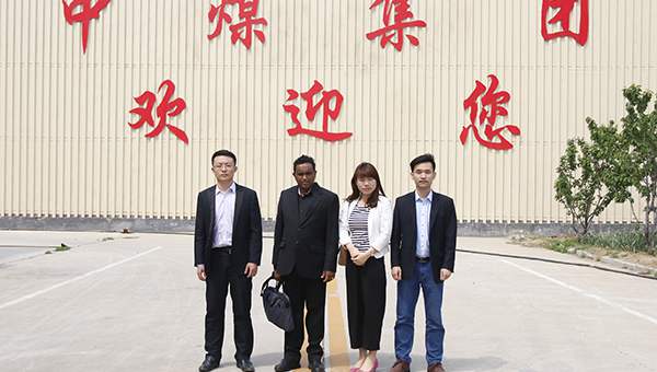 Welcome Sri Lanka Merchant to Visit China Coal Group for Purchasing Equipment