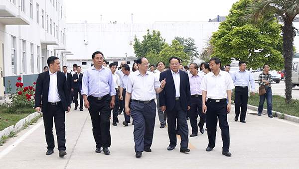 Warmly Welcome Leaders of Jining Legal Affairs Office to Visit Shandong China Coal Group
