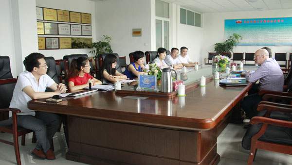 Warmly Welcome Russian Merchants Visited Shandong China Coal Group for Purchasing Equipment