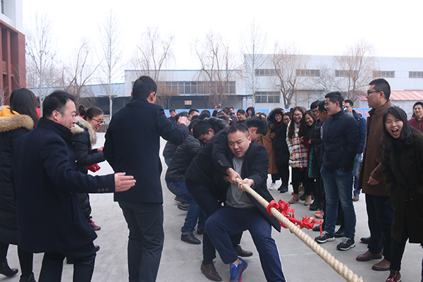 tug of war