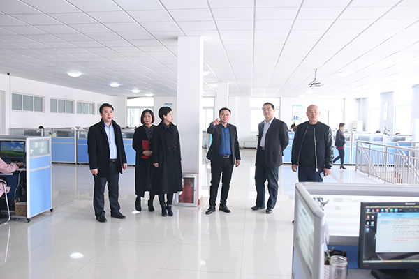 Warmly Welcome Leaders of Jining Science and Technology Bureau and Qufu Makerspace to Visit China Coal Group