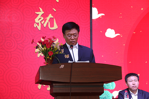 General Feng Delivered Speech
