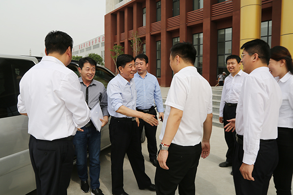 Warmly Welcome Leaders of Yantai Nanshan Education Group to Visit China Coal Group for Cooperation