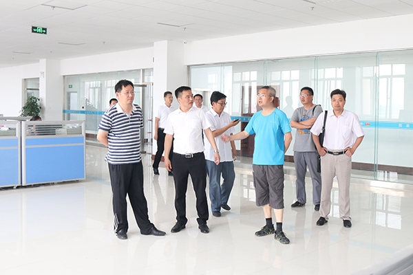 Warmly Welcome Leaders To Visit China Coal Group On The Agricultural Plant Protection UAVs