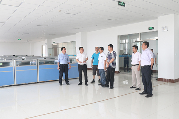 Warmly Welcome Leaders To Visit China Coal Group On The Agricultural Plant Protection UAVs