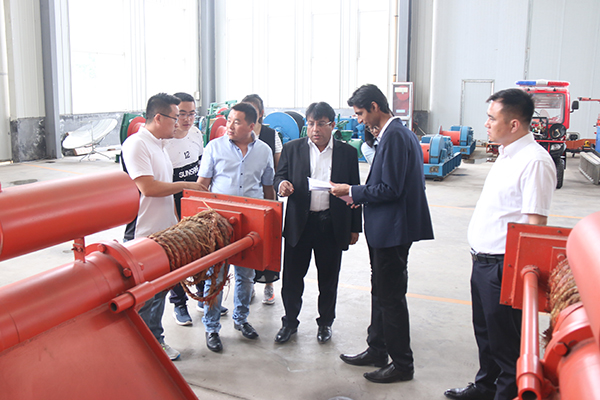 Indian Merchants Visited Shandong China Coal Group for Purchasing Railway Equipment 