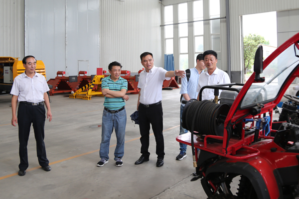 Warmly Welcome National Coal Mine Safety Experts Panel Director Wang to Visit Shangdong China Coal Group for Certification