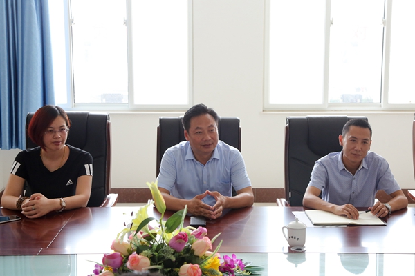 Welcome Leaders of Jining Municipal Administration of Social Organizations to Visit Jining City Industry Internet Innovation Association For Investigation