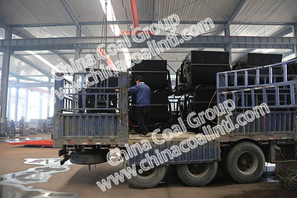 China Coal Group Sent A Number Of New Bucket Tipping Mine Cars To Jiangxi Province