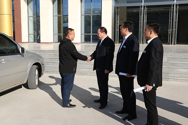 Warmly Welcome 13 Central Media Reporters Came To China Coal Group For Interview And Visit