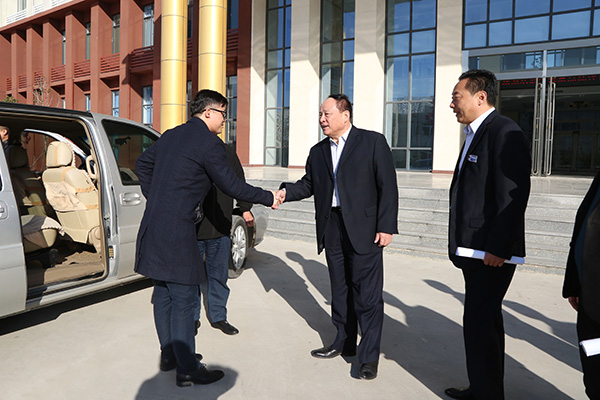 Warmly Welcome 13 Central Media Reporters Came To China Coal Group For Interview And Visit