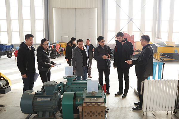 Warmly Welcome Colombian Merchants And Their Entourages To Visit China Coal Group