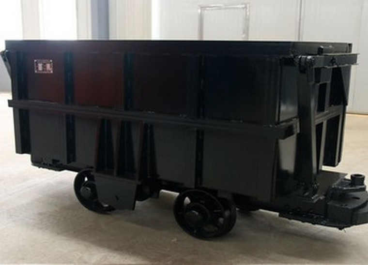 MCC2.5-6 Side Dumping Coal Mine Car