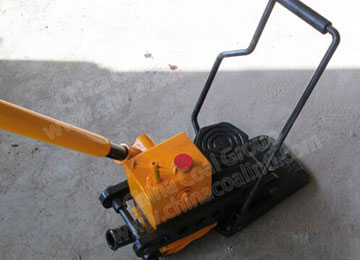 YQ-150 hydraulic efficiency railway track jacks