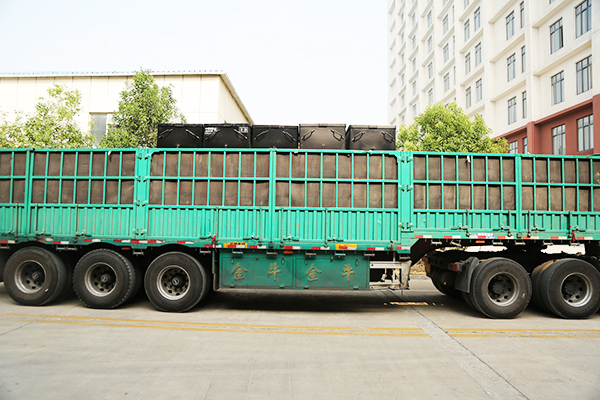 China Coal Group Sent A Batch Of Fixed Mine Cars To Shanxi Province Weinan City