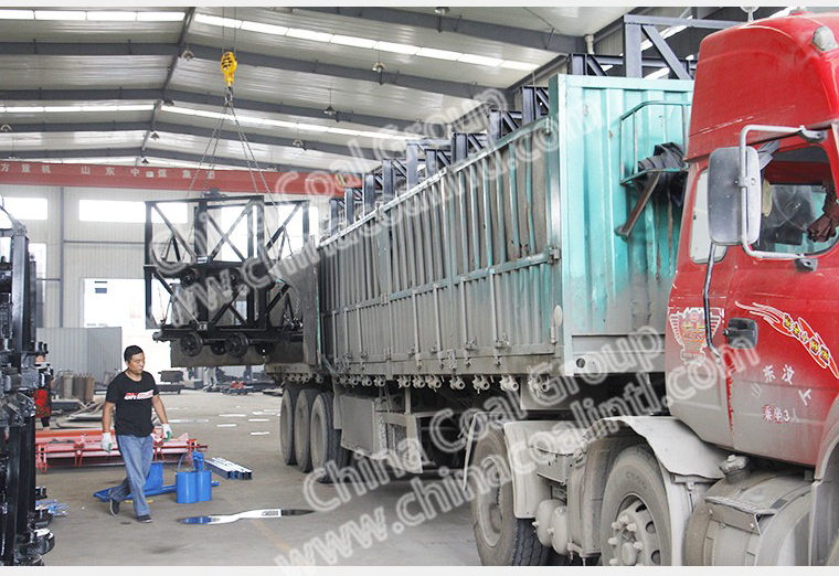 China Coal Group A Batch Of Mining Material Vehicles To Chenzhou City Henan Province