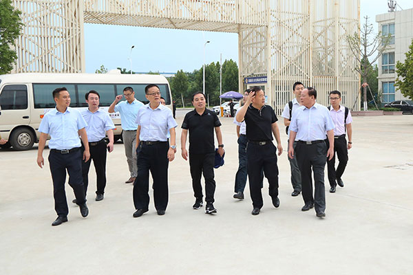 Warmly Welcome The Leaders Of the Ministry Of Industry And Information Technology And The Provincial Commission Of Economy And Information Technology To Visit China Coal Group Warmly Welcome The Leaders Of the Ministry Of Industry And Information Technology And The Provincial Commission Of Economy And Information Technology To Visit China Coal Group