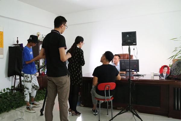 Warmly Welcome Baidu To Come To China Coal Group For Interview and Shooting Warmly Welcome Baidu To Come To China Coal Group For Interview and Shooting