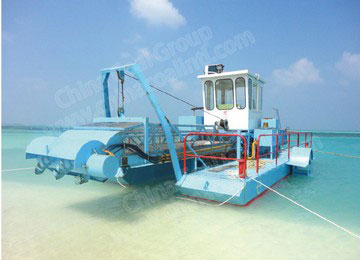 Seabed Aquatic Plant Harvester