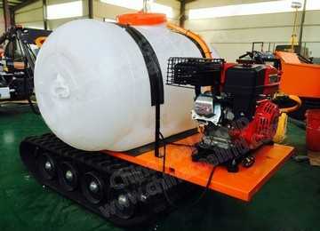 1All-Terrain Agricultural Medicine Sprayer Crawler Transport Vehicle