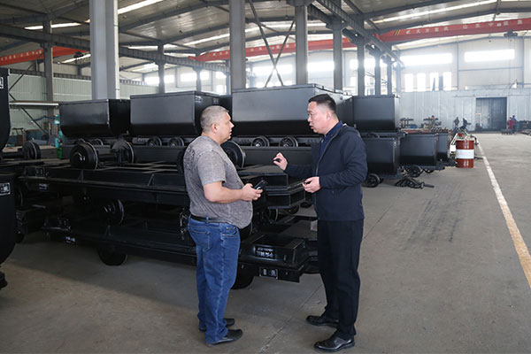 Warmly Welcome Russian Merchants To Visit China Coal Group For Purchase Mining Equipment