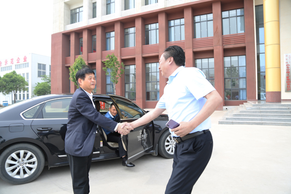 Warmly Welcome The Leaders Of Shandong Provincial Department Of Commerce To Visit China Coal Group