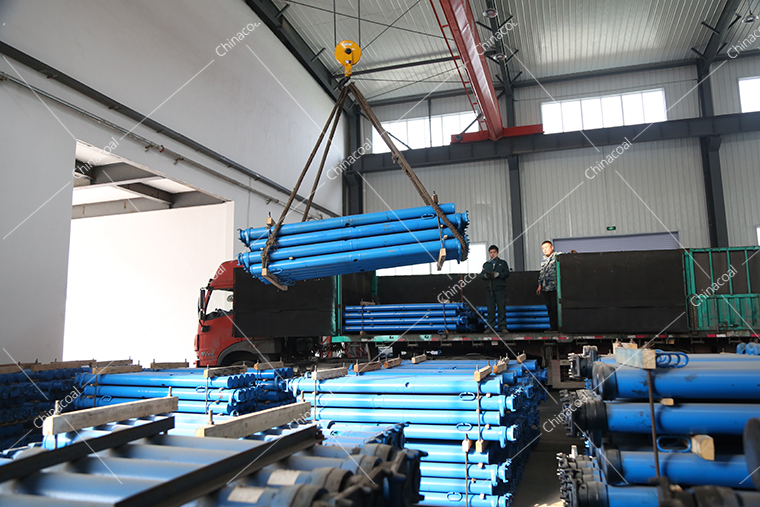  Group Of Mining Hydraulic Props Of China Coal Group Sent To Shanxi Changzhi