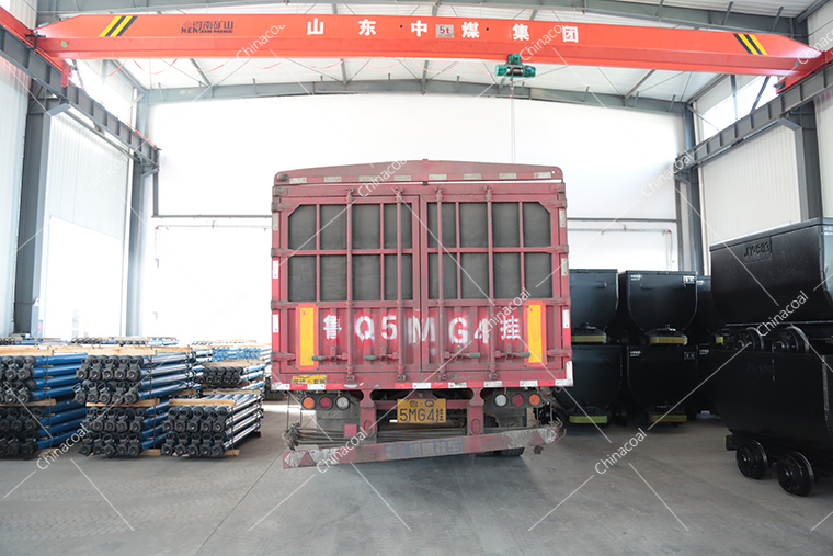 A Batch Of Fixed Mine Cars Of Sent To Shanxi Province