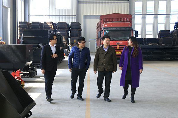 Warmly Welcome Merchants from Zhuzhou, Hunan to Visit Shandong China Coal for prochasing railway equipment