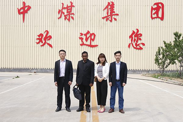 Welcome Sri Lanka Merchant to Visit China Coal Group for Purchasing Equipment