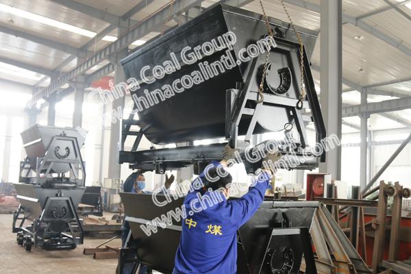 A Batch of Customized Bucket Tipping Mine Cars of China Coal Group Sent to Lvliang Shanxi