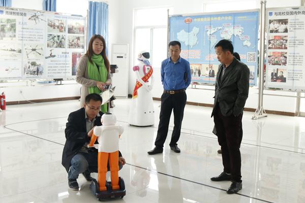 Warmly Welcome Weifang Merchants to Visit China Coal Group for Purchasing Intelligent Robot