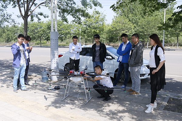 Warmly Welcome Merchants of Akesu Xinjiang to Visit China Coal Group for Purchase Agricultural UAV