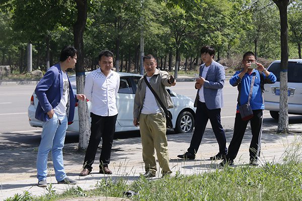 Warmly Welcome Heilongjiang Merchants to Visited China Coal Group for Purchasing Crop Sprayer UAV