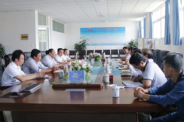  Warmly Welcome Leaders of High-tech Zone to visit China Coal Group