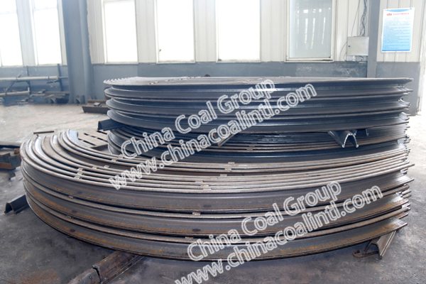 100 Sets Mining U Steel Supports of China Coal Group Sent to Xiangyuan County,Shanxi Province
