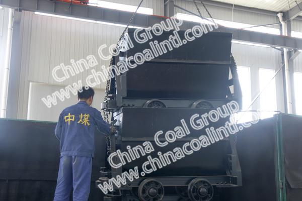 A Batch of Bucket-tipping Mine Cars Sent to Liulin County,Shanxi Province