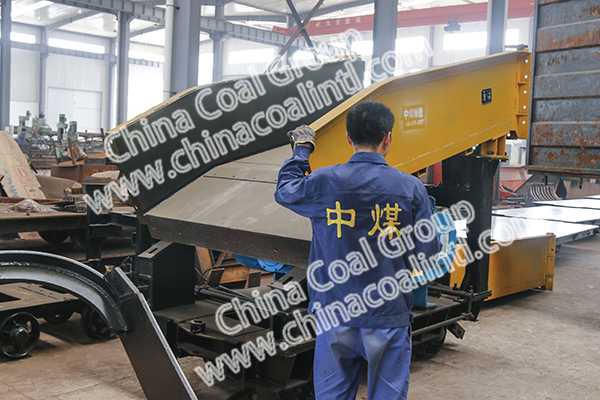 A Batch of Scraper Loaders of China Coal Group Sent to Qinghuangdao