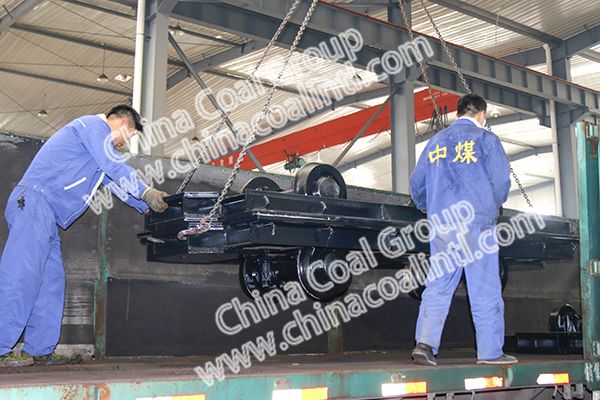 China Coal Group’s 29 Units of Flat Mine Cars Sent to Taiyuan, Shanxi