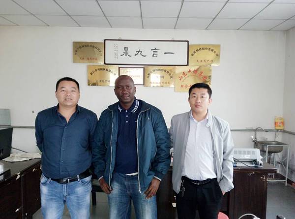 Warmly Welcome Sierra Leone Merchants Visited Shandong China Coal Group Joint Manufacturing Company to Purchase Equipment