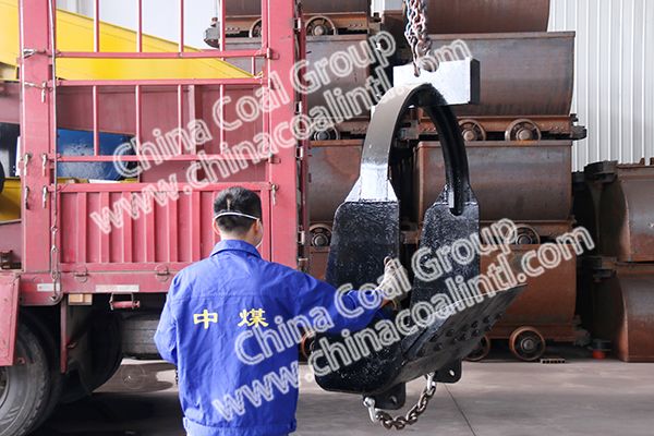 Large Equipment Scraper Rock Loader of China Coal Group Sent To Yunnan