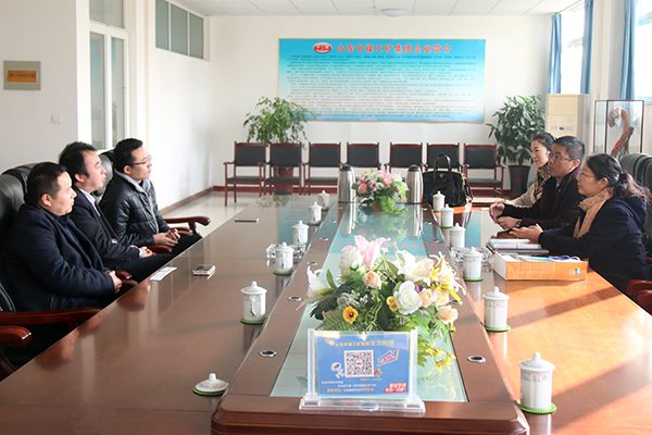 Warmly Welcome Lawyers of Shandong Kangqiao Law Firm to Visit China Coal Group for Cooperation