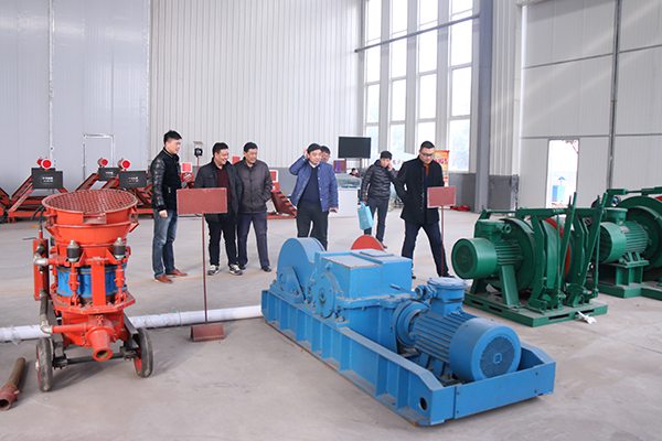 Warmly Welcome Henan Businessmen Come to Shandong China Coal Group for Purchasing