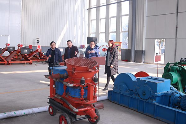 Warmly Welcome Vietnamese Businessmen to Visit China Coal Group For Inspection