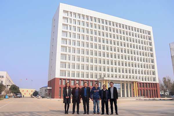Warmly Welcome Vietnamese Businessmen to Visit China Coal Group For Inspection