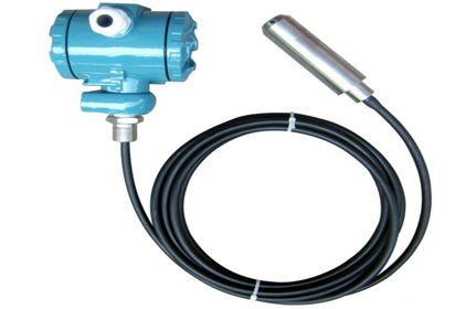 Inductive liquid level transmitter