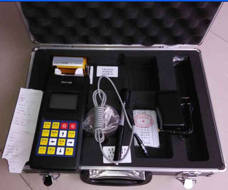 HL-600 Portable Digital Hardness Tester Gauge