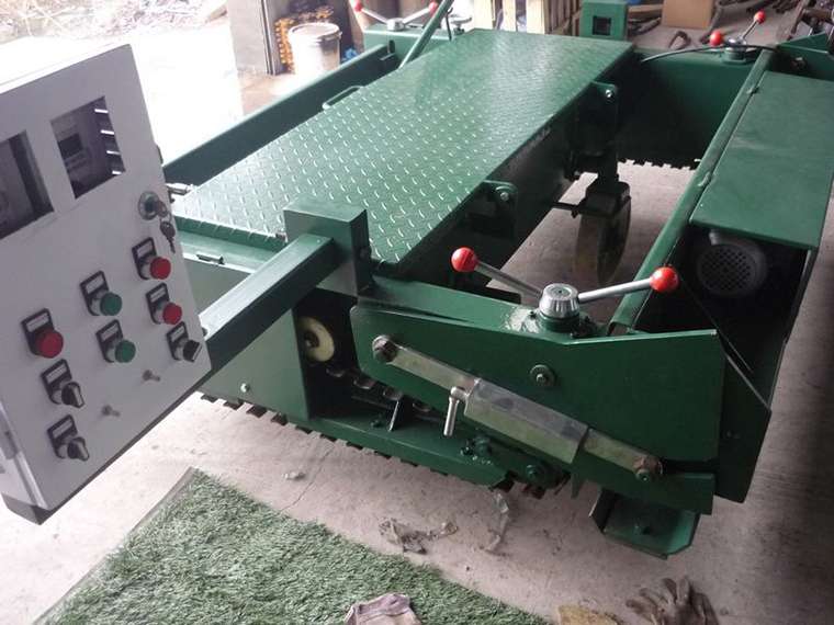 TPJ-2.0 Running Track Rubber Paving Machine